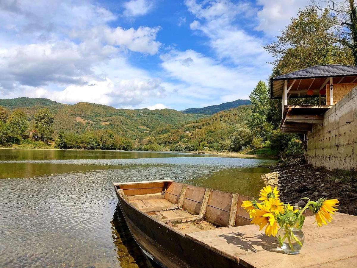 Brvnara Drina Wooden House Drina * Drlace